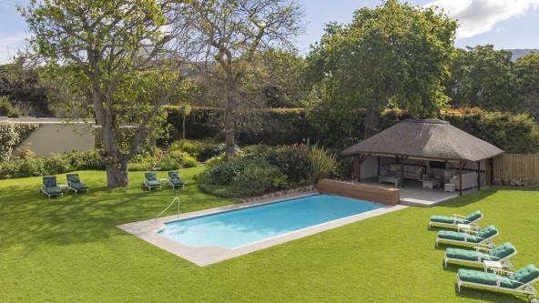 Glen Avon Lodge Pool